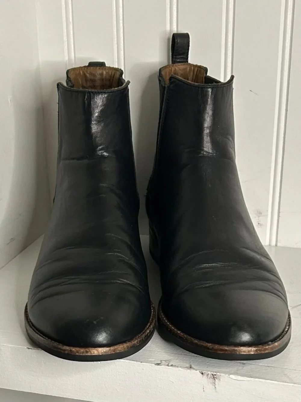 Thursday Boot Co. Black Leather Chelsea Women ‘s Boots Size 10.5 USThursday Boot